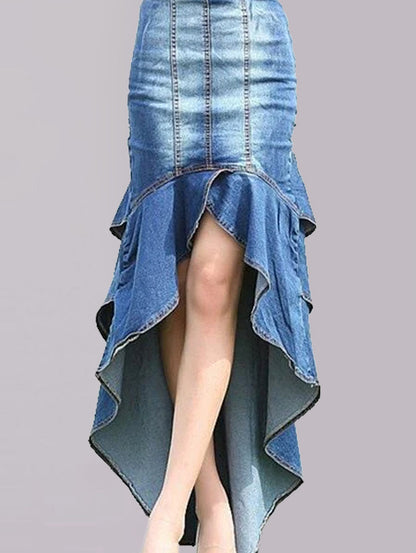 Gracefully Styled Garment for Any Occasion