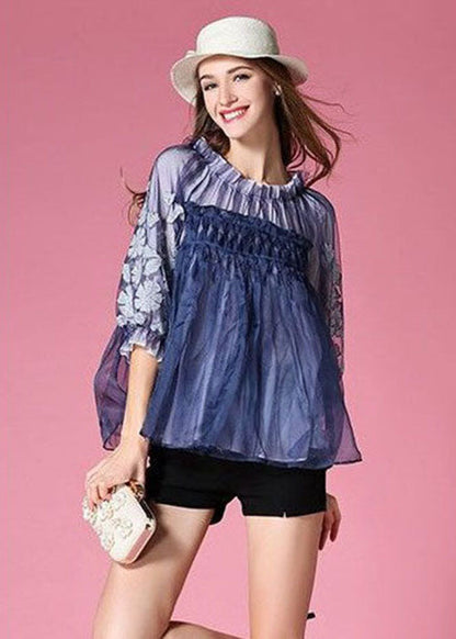 Sophisticated Blouse with a Clean Classic Look