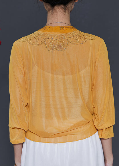 Effortlessly Elegant Cardigan with a Timeless Design