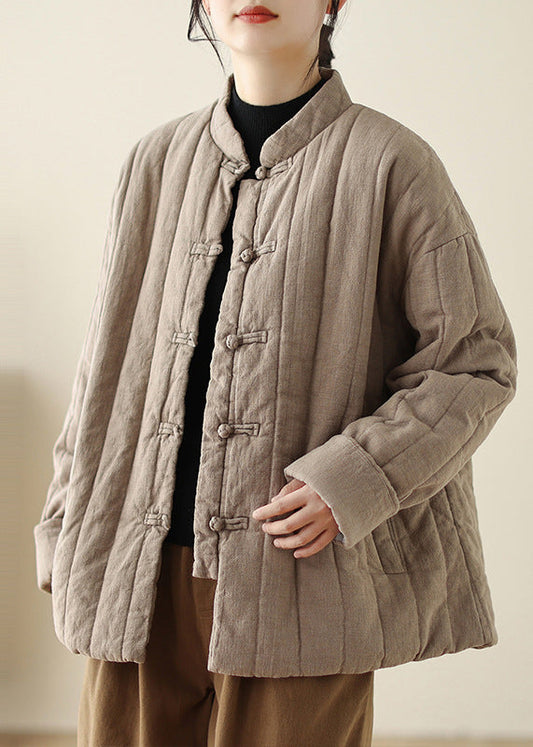 Well Tailored Coat with a Graceful Silhouette