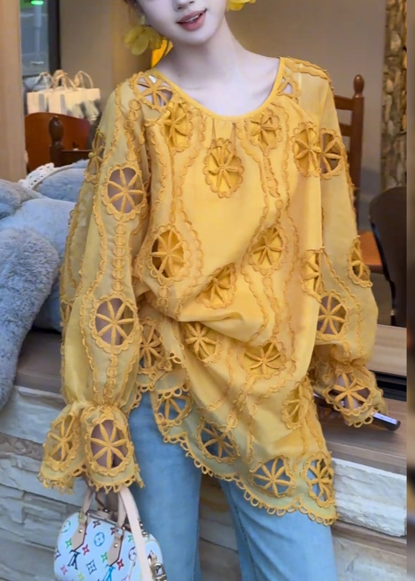 Polished Blouse with an Effortless Classic Look