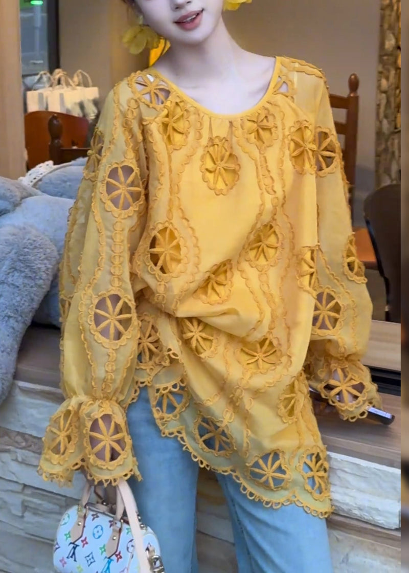 Polished Blouse with an Effortless Classic Look