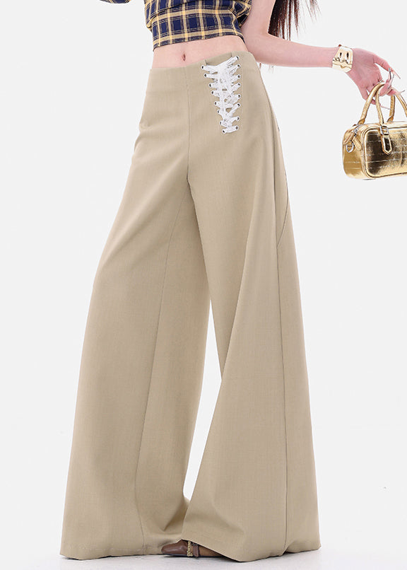 Elegantly Styled Pants for Everyday Wear