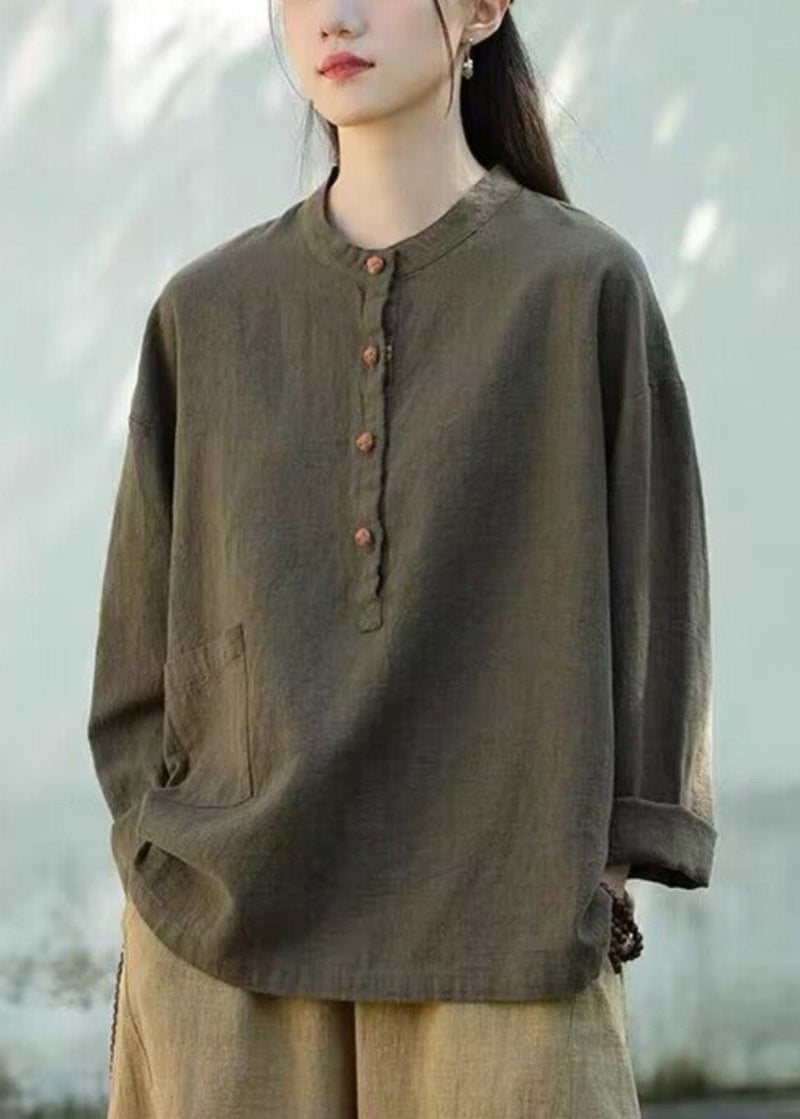 Beautifully Crafted Blouse in a Classic Style
