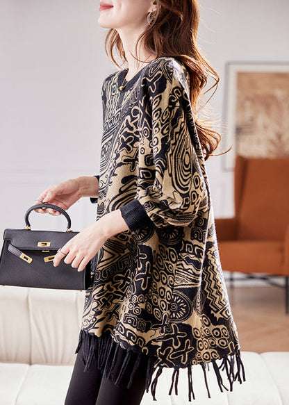 Classic Vintage Sweater with a Flattering Fit