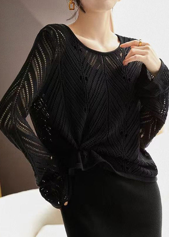 Polished Top with an Effortless Classic Look