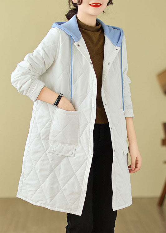 Beautifully Finished Coat in a Timeless Design