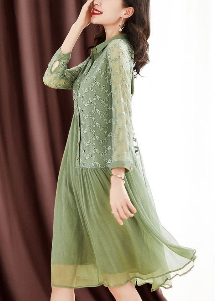 Sophisticated Dress with a Clean Classic Look