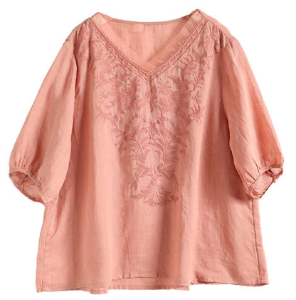 Well Tailored T-Shirt with a Graceful Silhouette