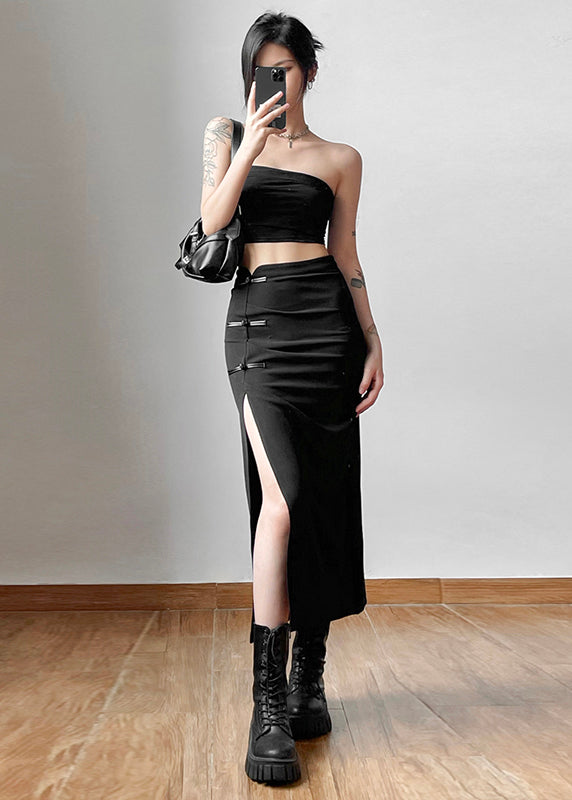 Well Tailored Garment with a Graceful Silhouette