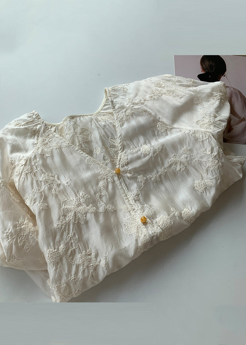 Polished Top with an Effortless Classic Look