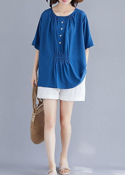 Sophisticated Blouse with a Clean Classic Look