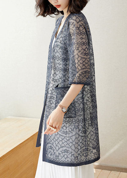 Effortlessly Elegant Cardigan with a Timeless Design