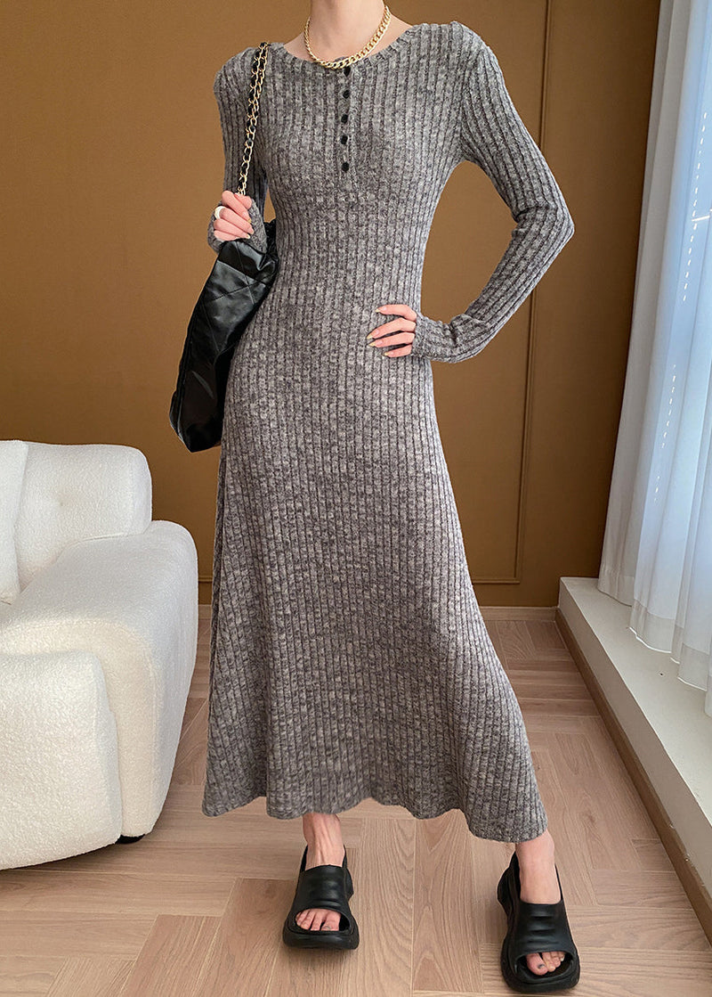 Effortlessly Elegant Sweater with a Timeless Design