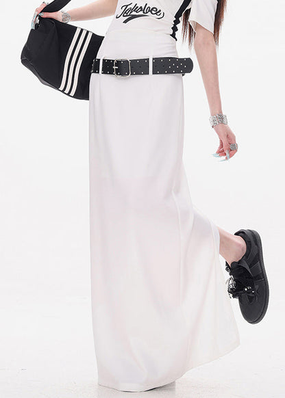 Effortlessly Elegant Garment with a Timeless Design
