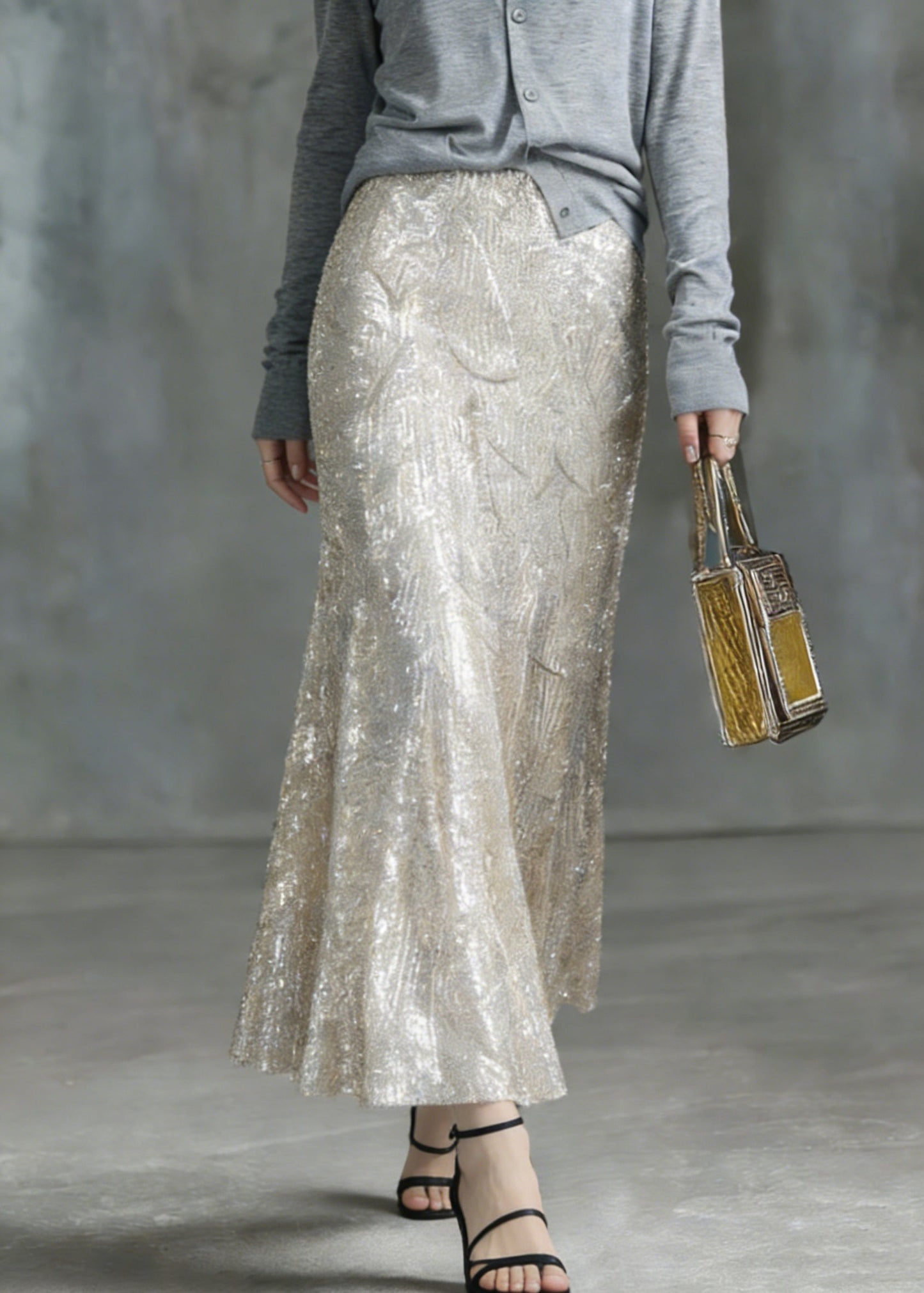 Beautifully Finished Garment in a Timeless Design