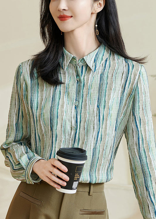 Beautifully Finished Blouse in a Timeless Design