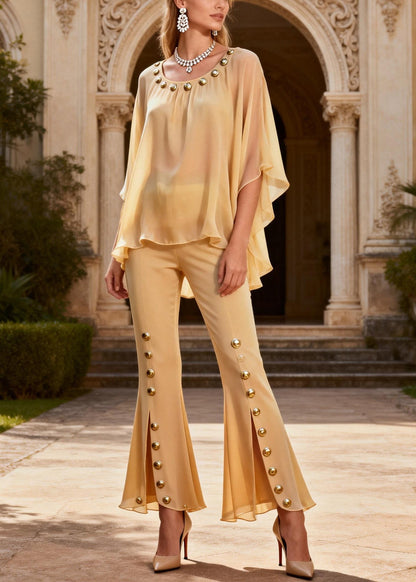 Sophisticated Trousers with a Clean Classic Look