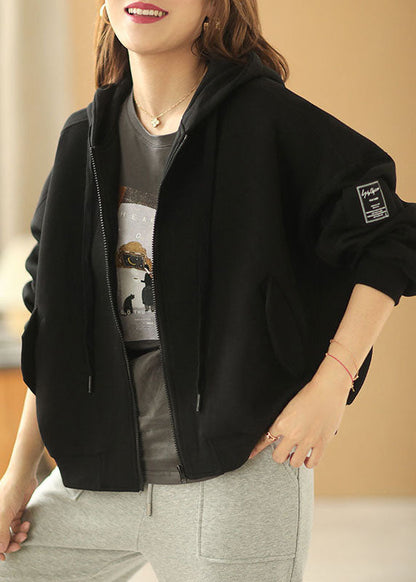Effortlessly Elegant Jacket with a Timeless Design