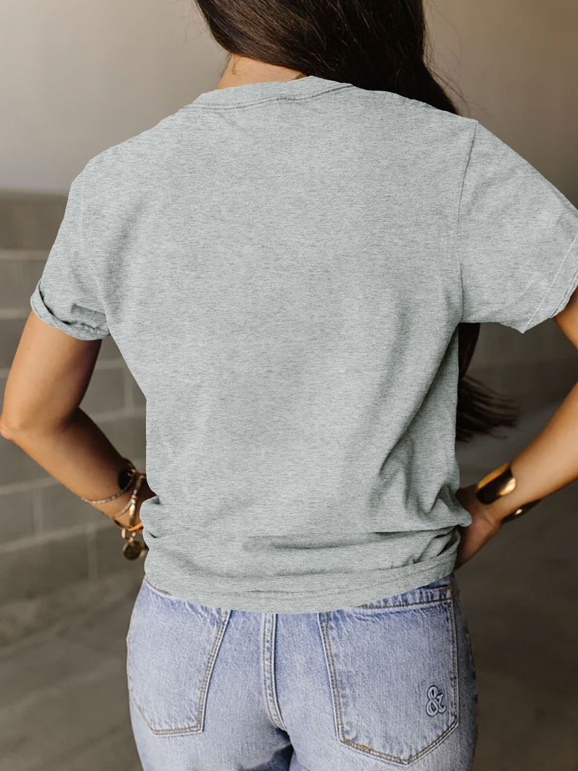 Well Tailored T-Shirt with a Graceful Silhouette