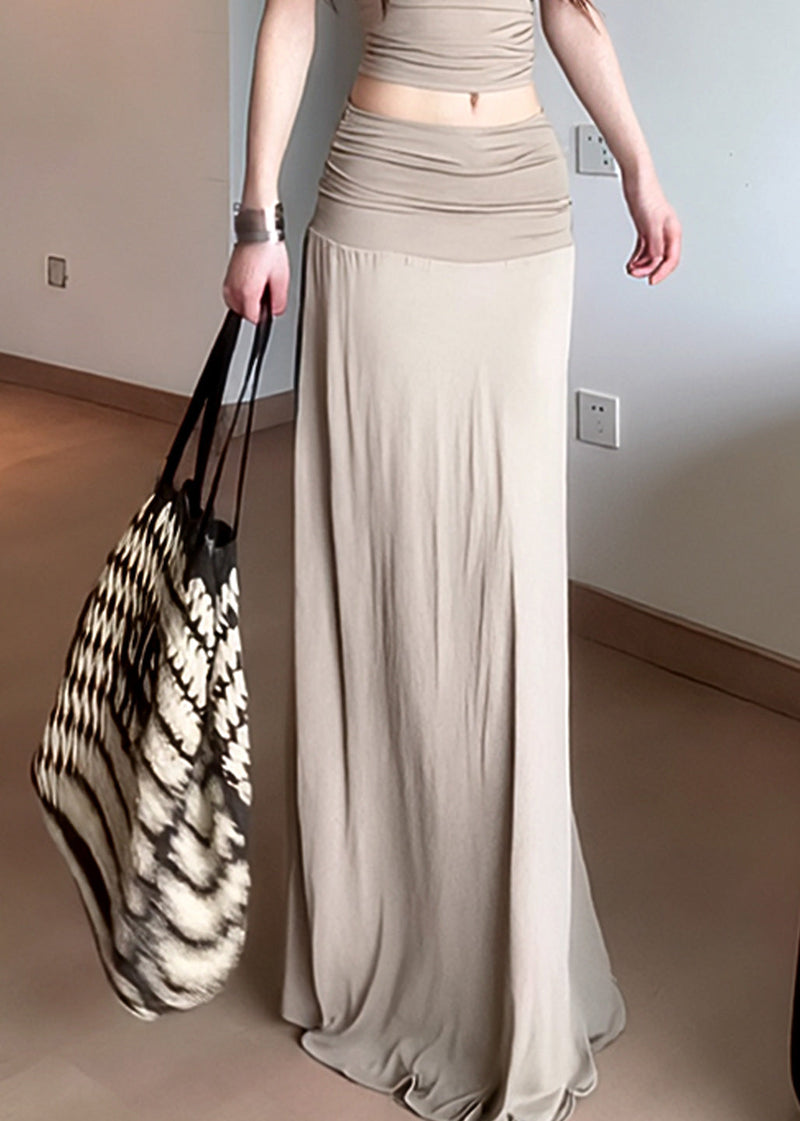 Sophisticated Garment with a Clean Classic Look