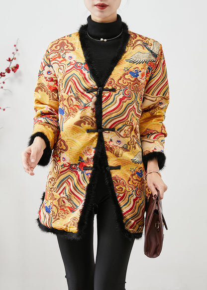 Gracefully Styled Coat for Any Occasion