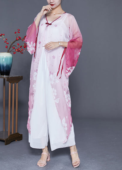 Beautifully Crafted Cardigan in a Classic Style