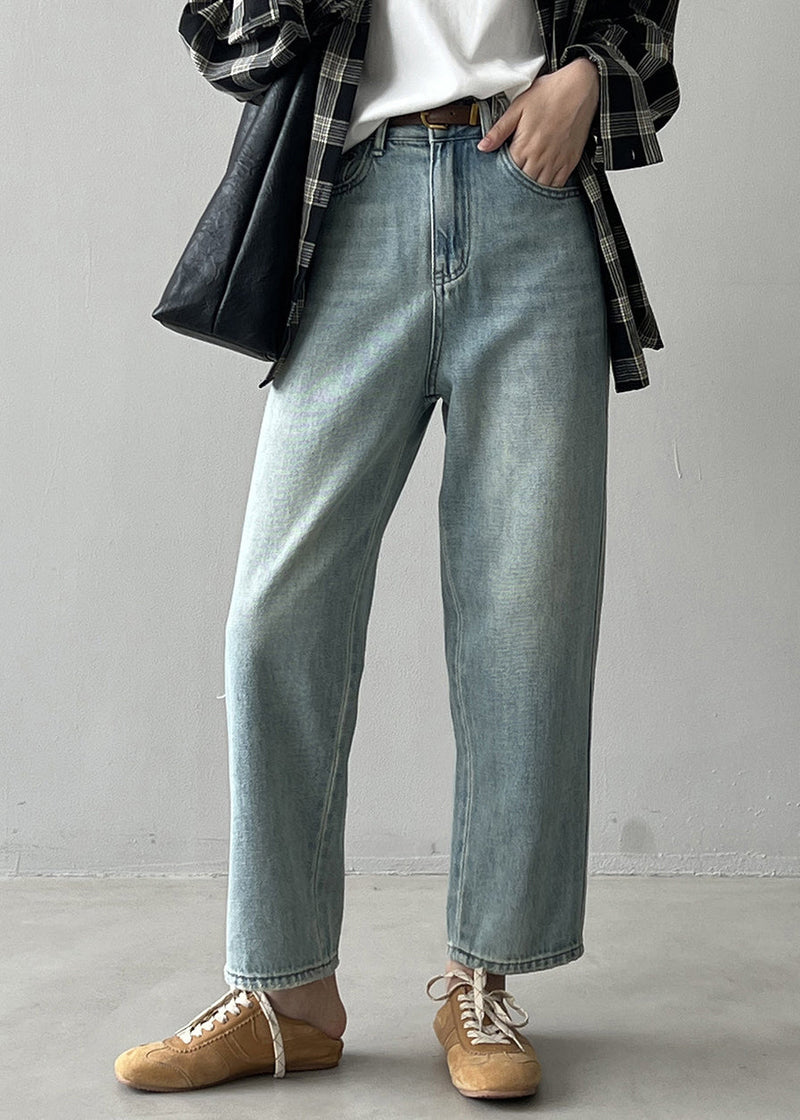 Sophisticated Pants with a Clean Classic Look