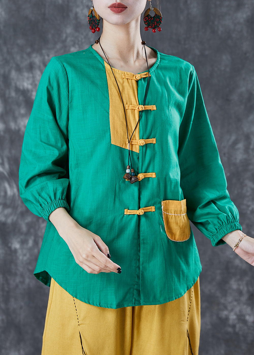 Gracefully Styled Shirt for Any Occasion
