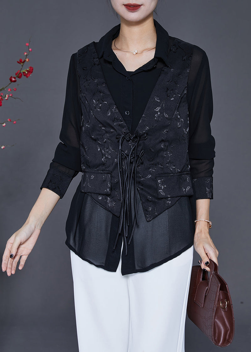 Classic Vintage & Enduringly Stylish Blouse