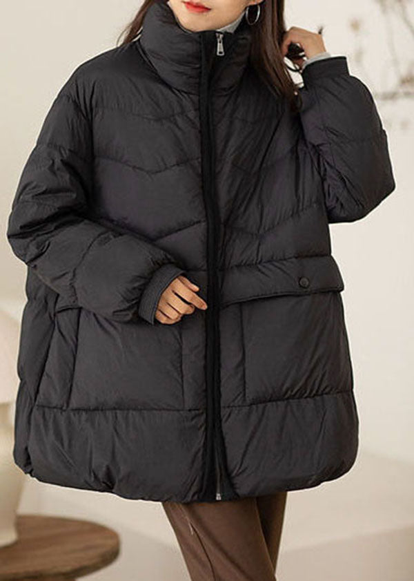 Effortlessly Elegant Coat with a Timeless Design