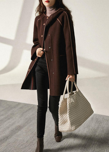 Effortlessly Elegant Coat with a Timeless Design