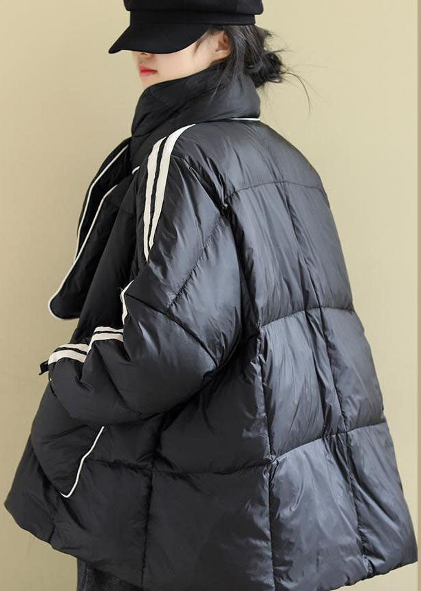 Effortlessly Elegant Coat with a Timeless Design