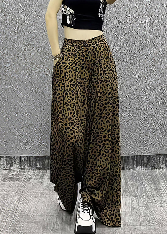 Well Tailored Pants with a Graceful Silhouette
