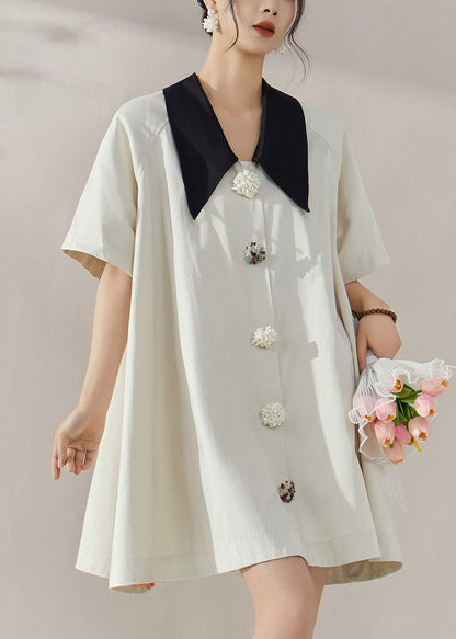 Effortlessly Elegant Dress with a Timeless Design