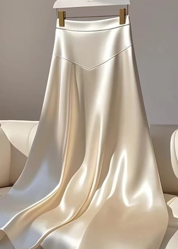 Sophisticated Garment with a Clean Classic Look