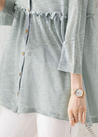 Well Tailored Cardigan with a Graceful Silhouette