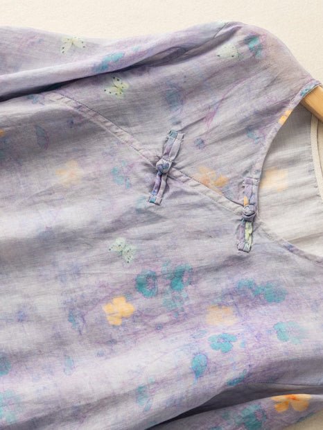 Effortlessly Elegant Top with a Timeless Design