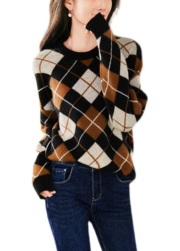 Classic Vintage Shirt with a Flattering Fit