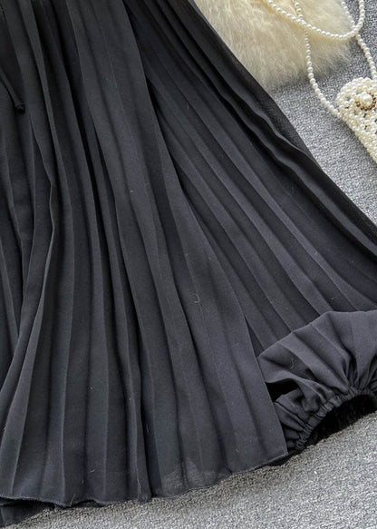 Beautifully Finished Top in a Timeless Design