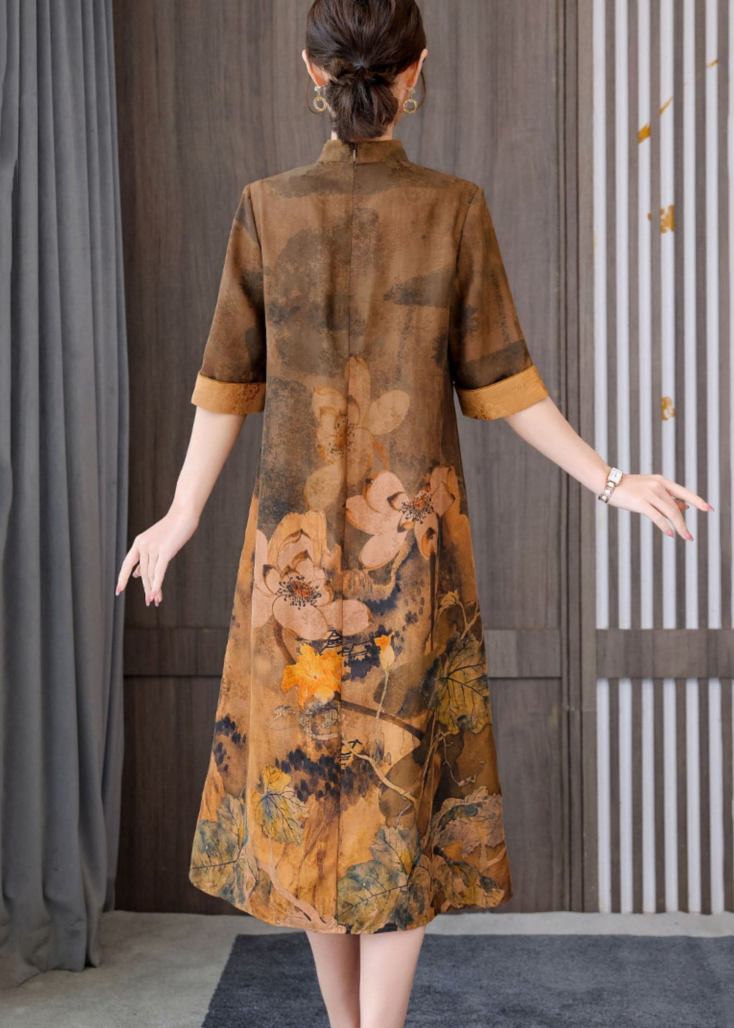 Classic Vintage & Enduringly Stylish Dress