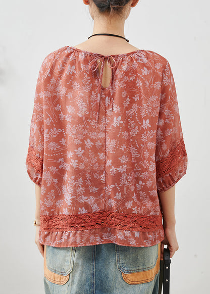 Classic Vintage Shirt with a Flattering Fit
