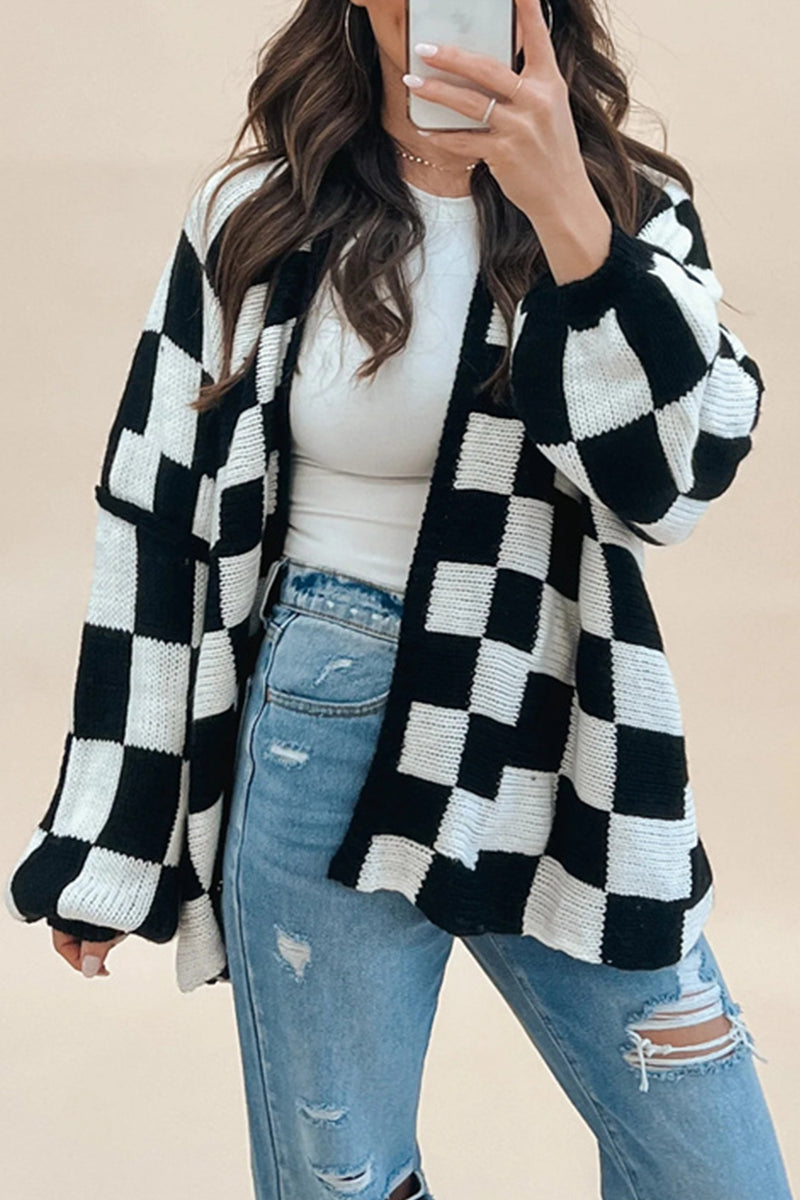 Elegantly Styled Cardigan for Everyday Wear