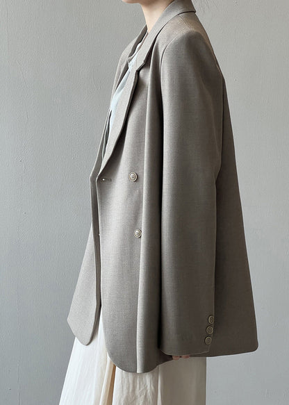 Elegantly Styled Coat for Everyday Wear