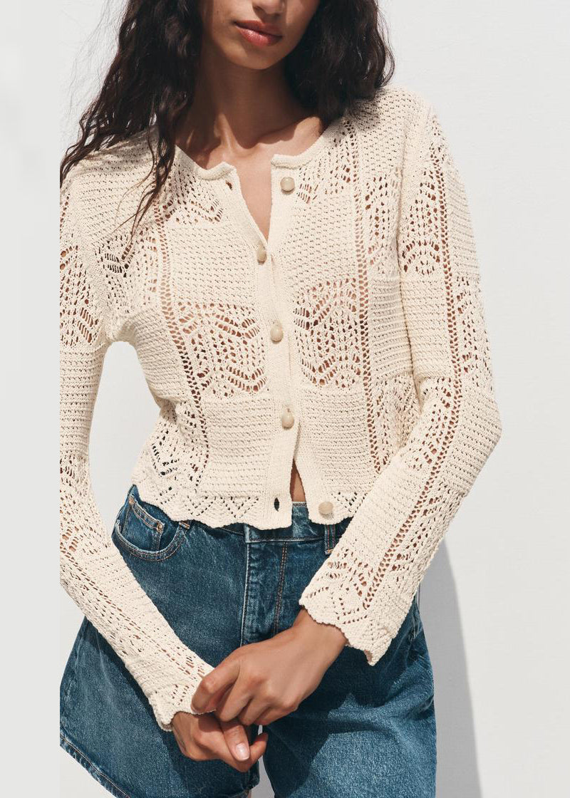 A Vintage Style Top with Delicate Timeless Details