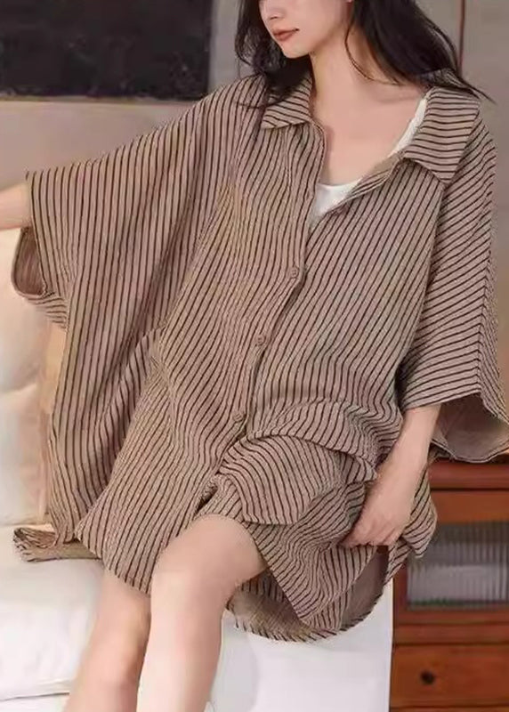 A Vintage Style Shirt with Delicate Timeless Details