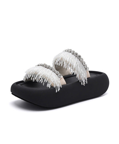 Graceful Orthopedic Sandals for Modern Look