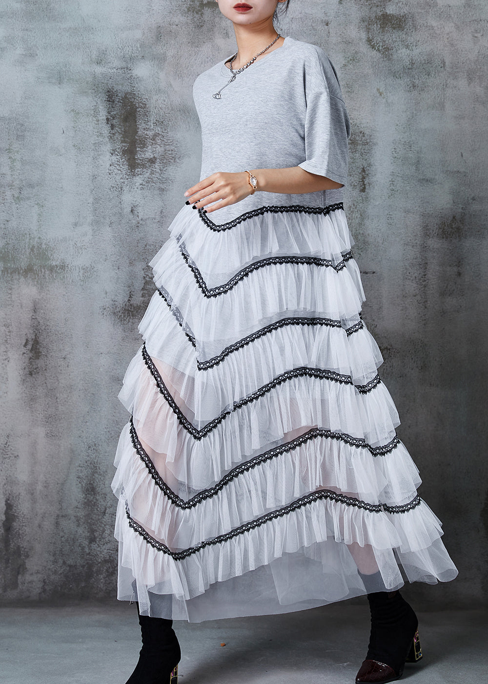 Polished Dress with an Effortless Classic Look