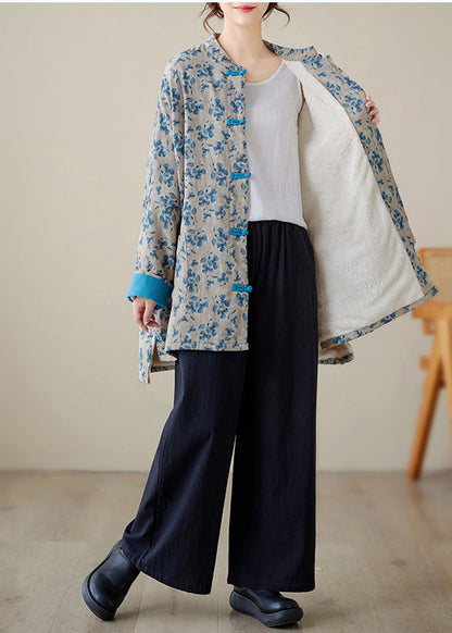 Gracefully Styled Coat for Any Occasion