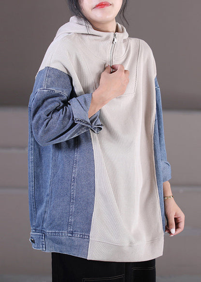 Effortlessly Elegant Top with a Timeless Design